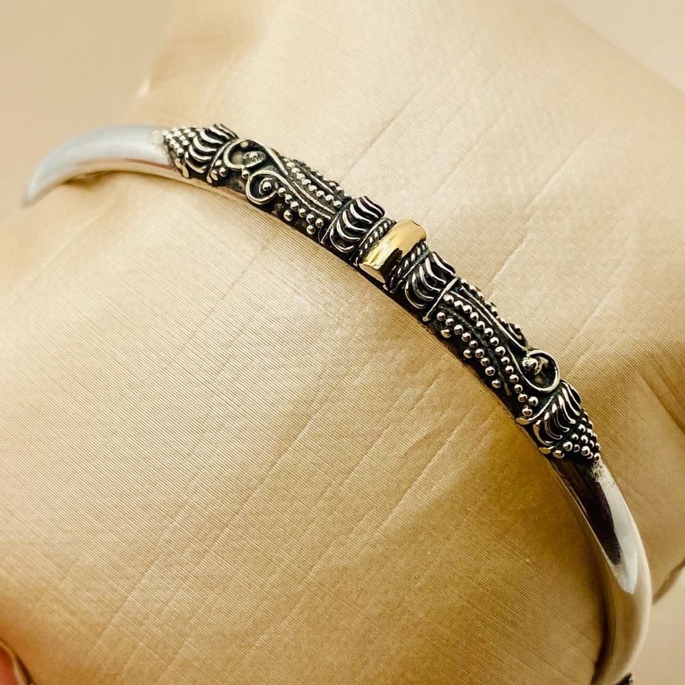 EUC Artisan Crafted Sterling Silver & 18k Yellow Gold Bangle